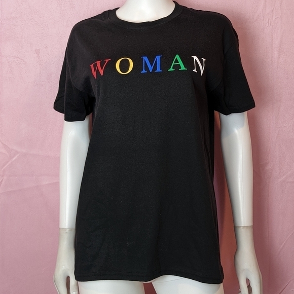 Boohoo Woman Rainbow Slogan Black Tee - Picture 1 of 6
